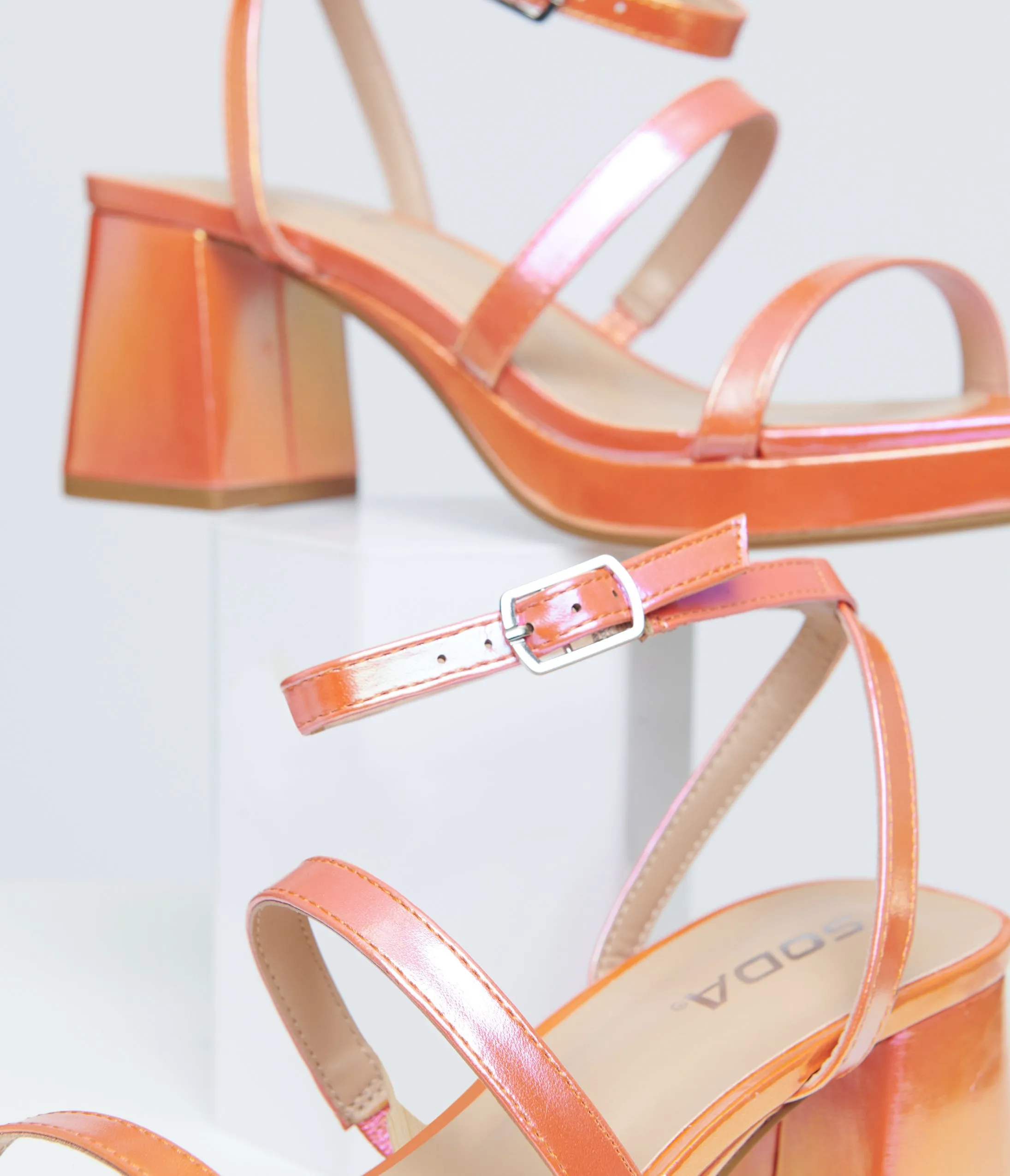 1970s Orange & Pink Shimmer Heels