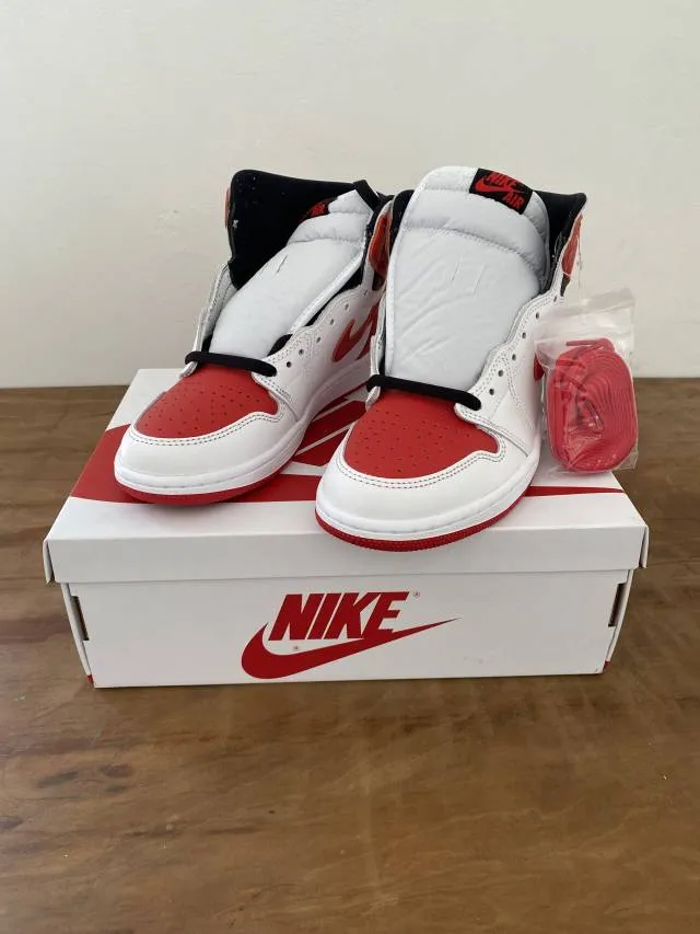 Air Jordan 1 High OG Heritage