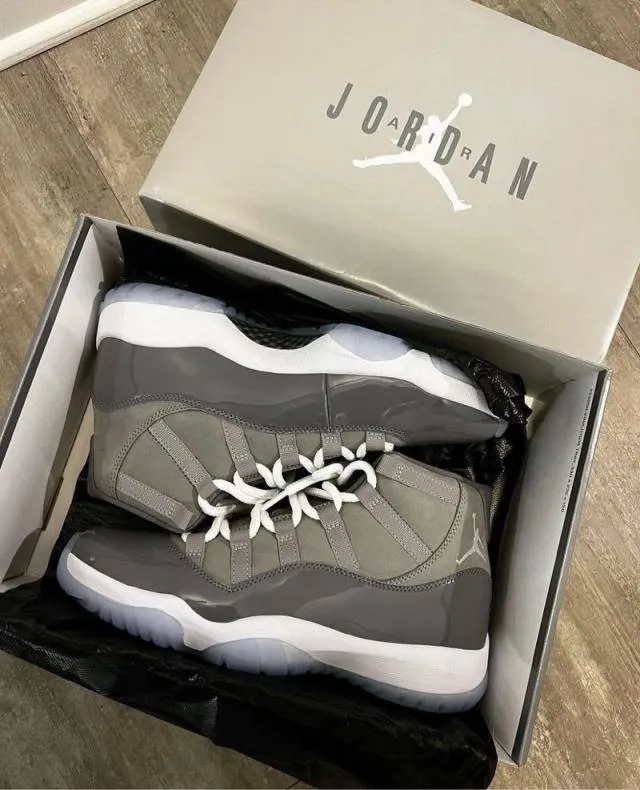 Air Jordan 11 Low Cool Grey