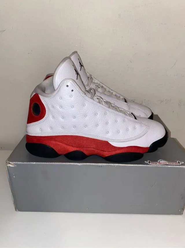 Air Jordan 13 Retro OG Chicago