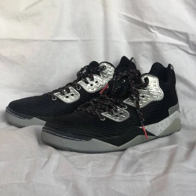 Air Jordan Spike 40 Low