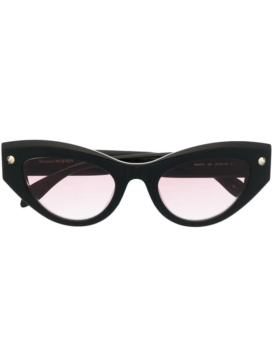 Alexander McQueen    Alexander Mc Queen Cat Eye Sunglasses