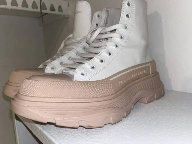 Alexander Mcqueen Tread