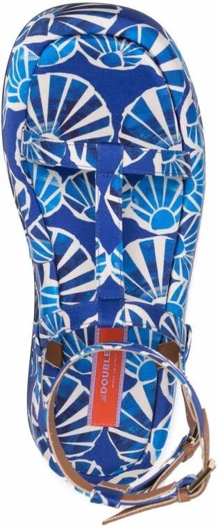 La DoubleJ Jazzy seashell-print sandals Blue