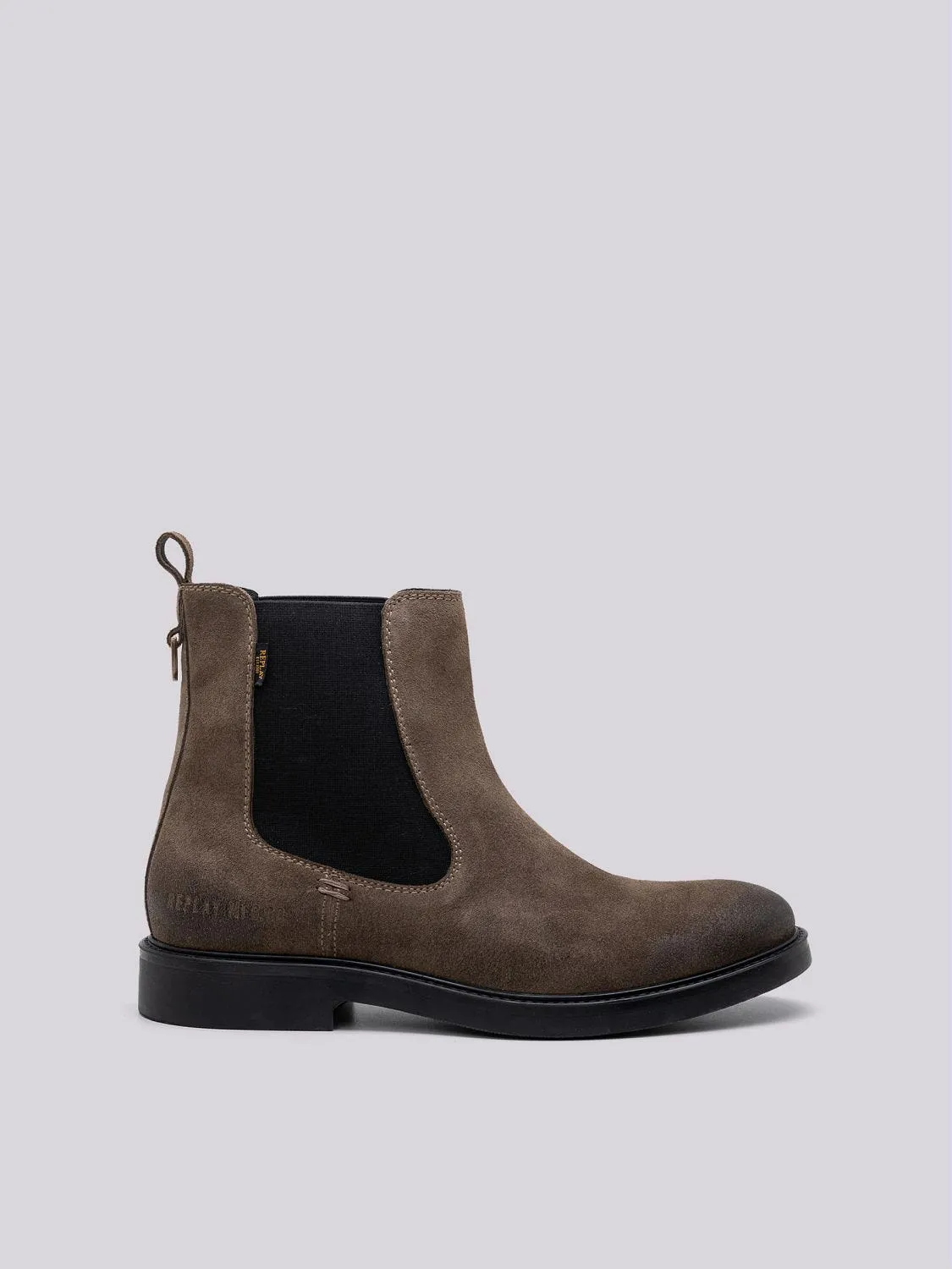 MILES SUEDE CHELSEA BOOTS