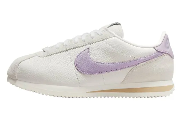 Nike WMNS Cortez White Mauve