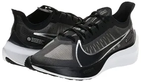 NIKE  ZOOM GRAVITY