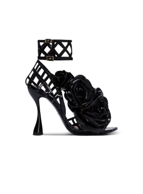 Patent leather Eden sandals with flowers