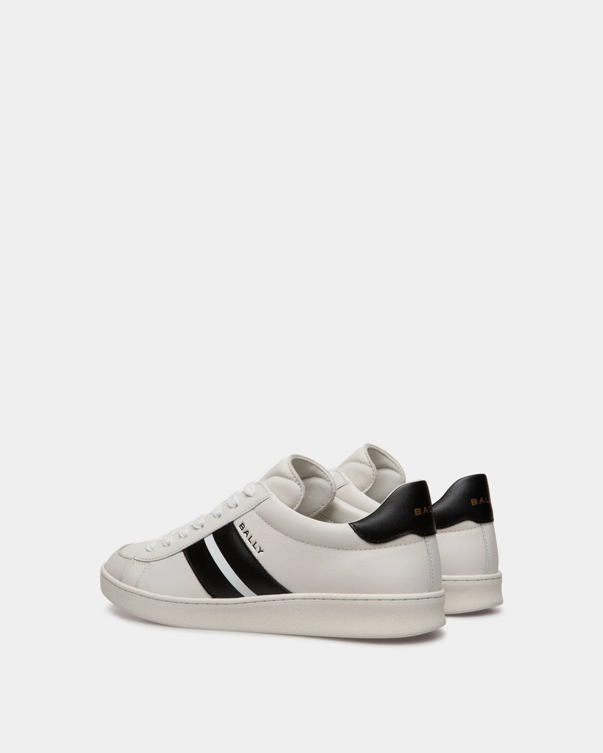 Tennis Sneaker In White And Black Leather 