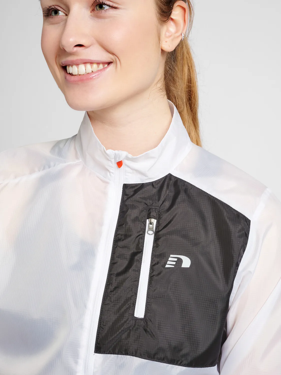 WOMEN PACKABLE TECH JACKET Tech jacket