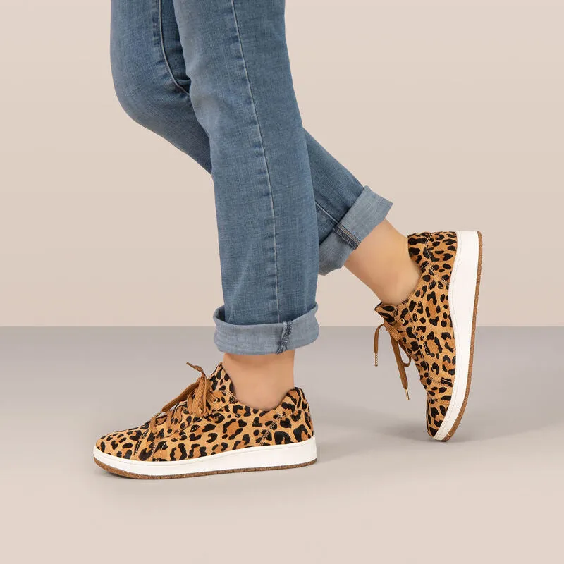 WOMEN'S AETREX BLAKE COMFORT SNEAKER | LEOPARD