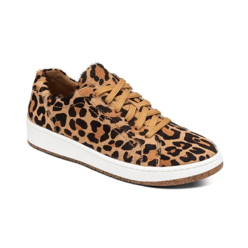 WOMEN'S AETREX BLAKE COMFORT SNEAKER | LEOPARD