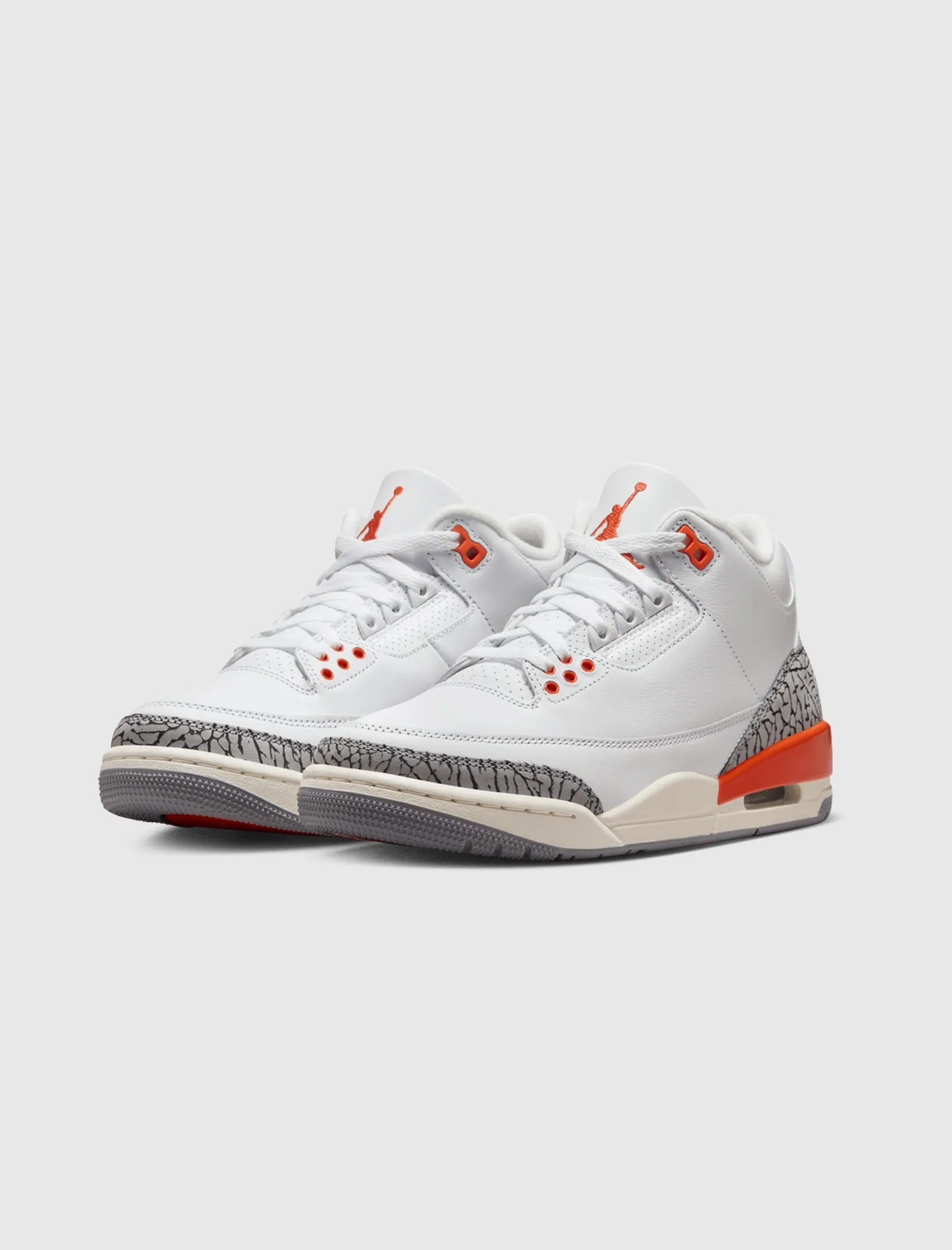 WOMEN'S AIR JORDAN 3 GEORGIA PEACH